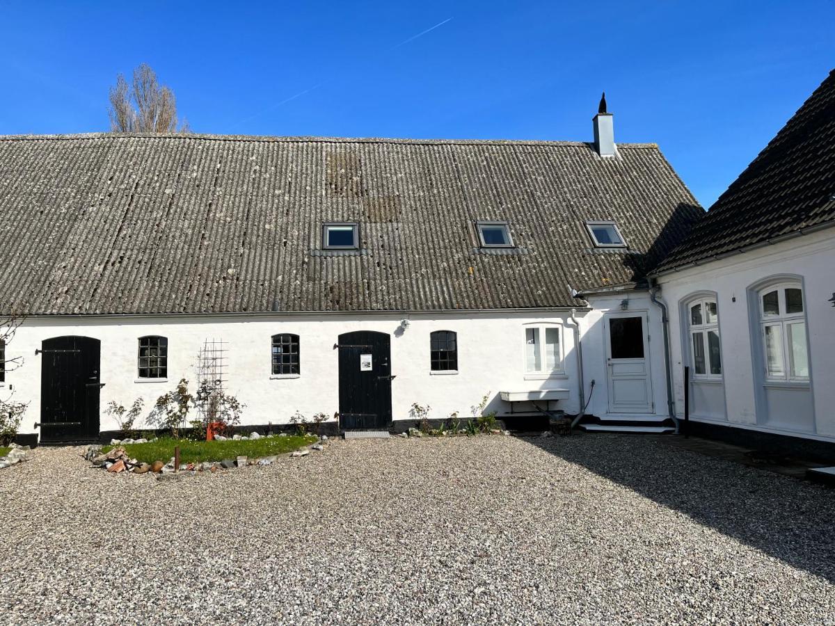 Apartment Ruhetgaard Bed & Kitchen Aeroskobing Exterior foto